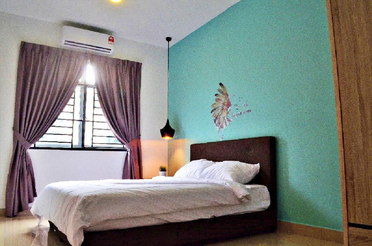 Desaru Cosy Homestay - Near Waterpark, Beach, Rapid -Wifi, Tvbox, Steamboat, Bbq Available Exterior foto